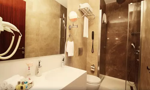 هتل پارک بای کلاور استانبول